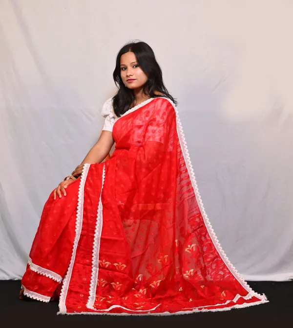 Red_Cotton_Silk_Jamdani_Woven_Saree_For_Women