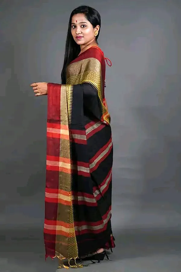 Multicolour_Cotton_Blend_Handloom_Woven_Saree_For_Women