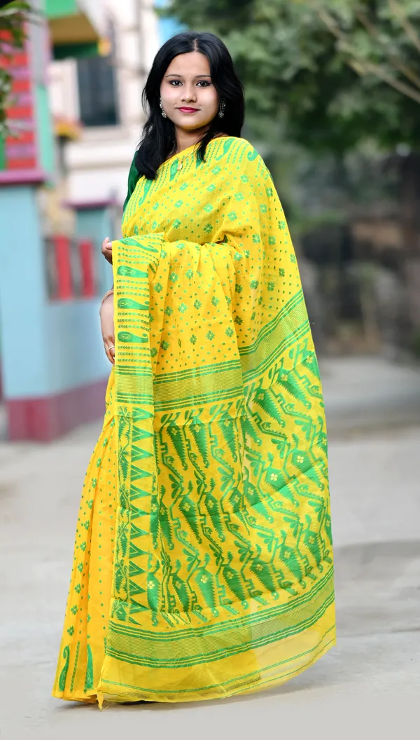 Yellow_&_Green_Cotton_Linen_Jamdani_Self_Design_Saree_For_Women