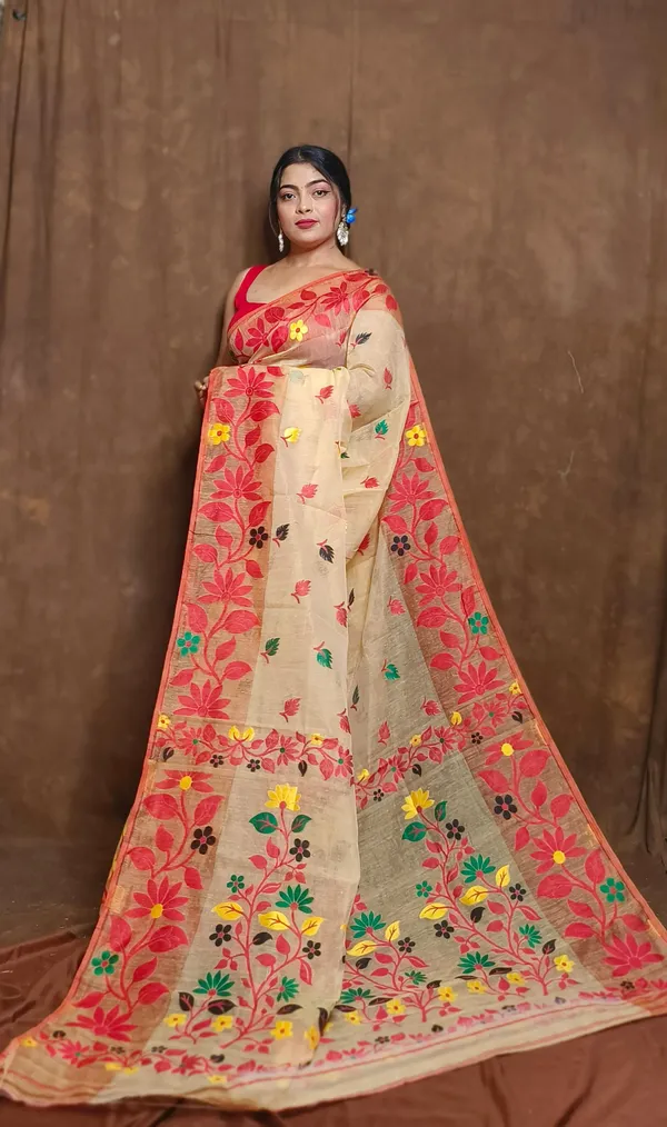 Off_White_&_Red_Cotton_Silk_Jamdani_Woven_Saree_For_Women