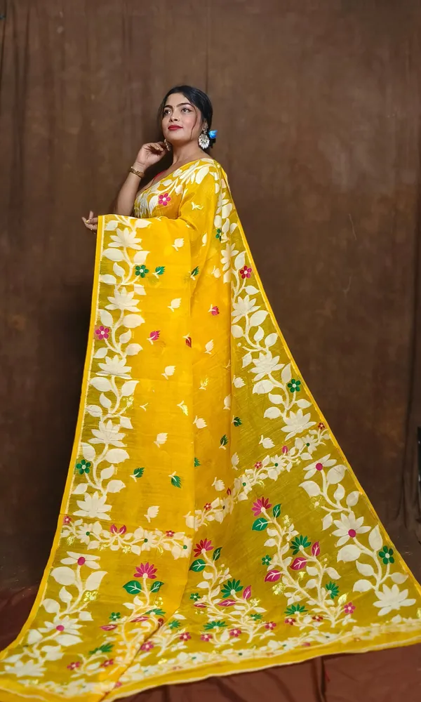 Yellow_&_White_Cotton_Silk_Jamdani_Woven_Saree_For_Women