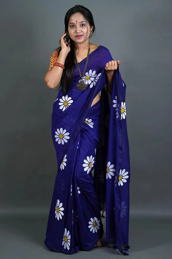 Navy_Blue_Cotton_Blend_Handloom_Floral_Print_Saree_For_Women