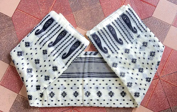 Black_&_White_Cotton_Linen_Jamdani_Printed_Saree_For_Women