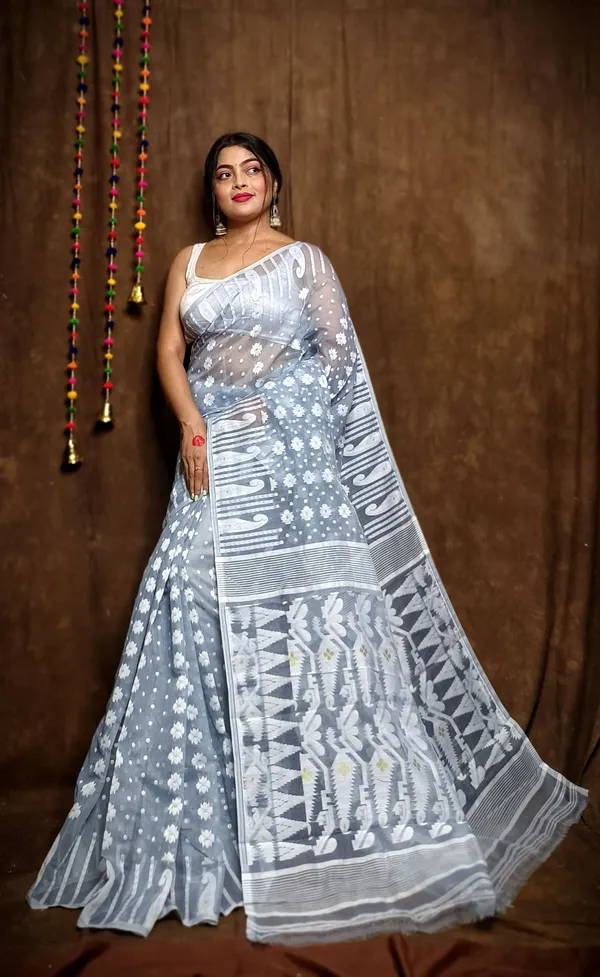 Grey_Cotton_Linen_Jamdani_Self_Design_Saree_For_Women