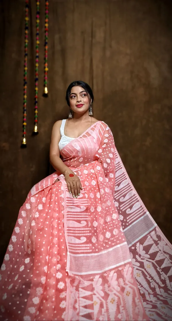Light_Salmon_Cotton_Linen_Jamdani_Self_Design_&_Printed_Saree_For_Women