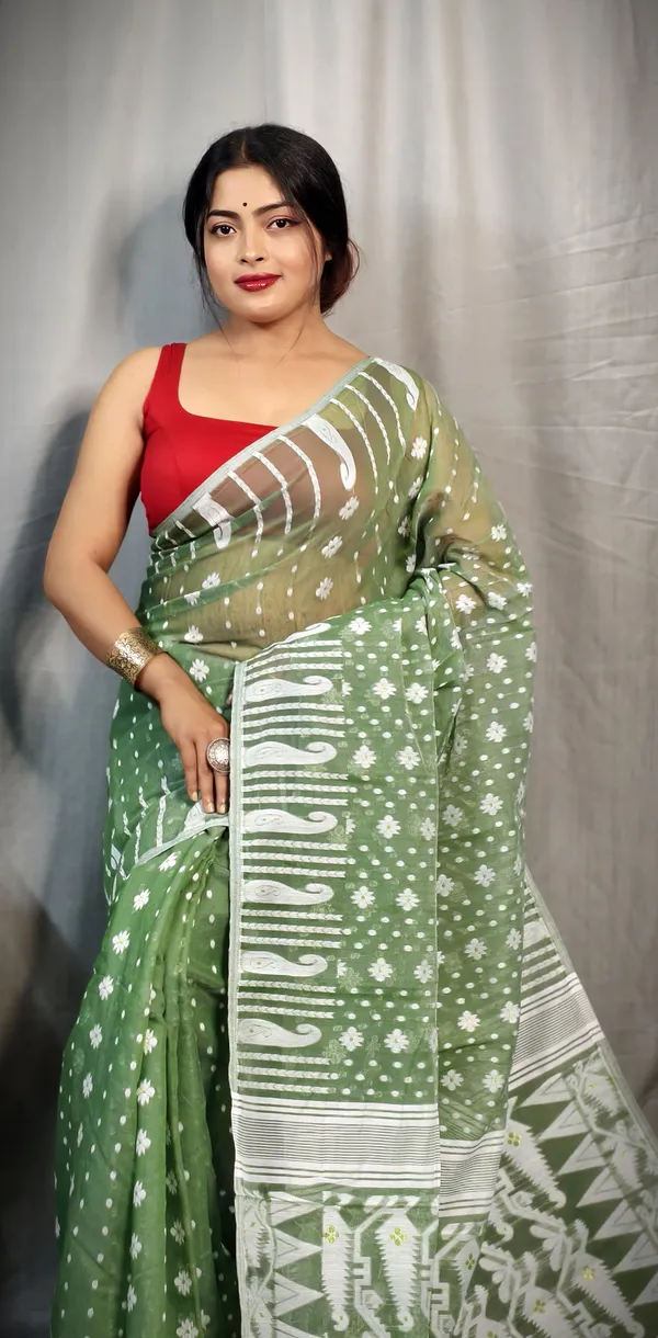 Greyish_Green_&_White_Cotton_Silk_Jamdani_Embroidered_Saree_For_Women