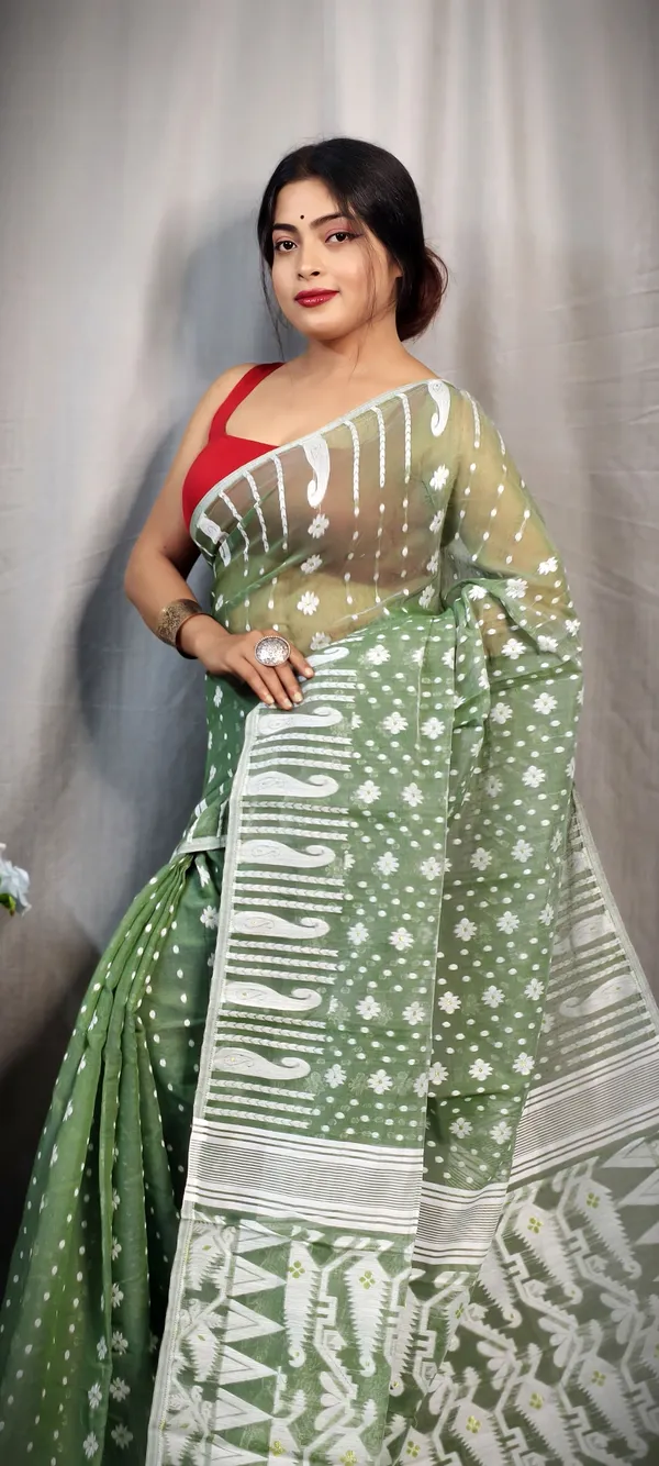 Greyish_Green_&_White_Cotton_Silk_Jamdani_Embroidered_Saree_For_Women