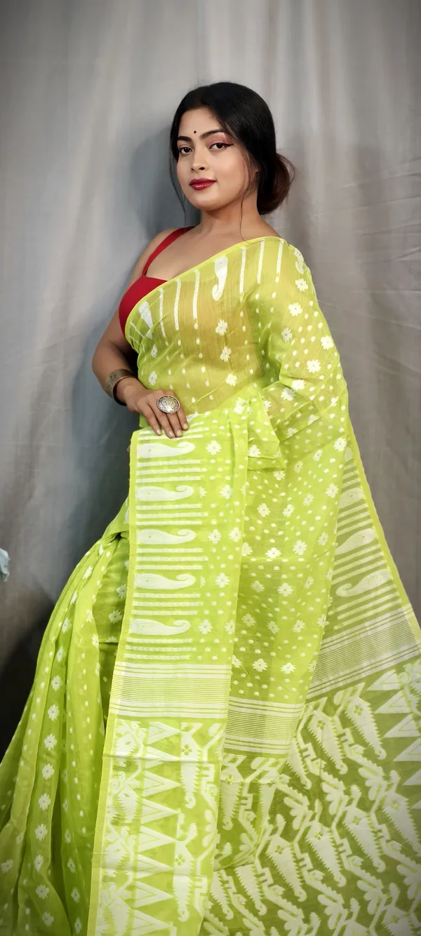 Light_Green_Cotton_Silk_Jamdani_Embroidered_Saree_For_Women