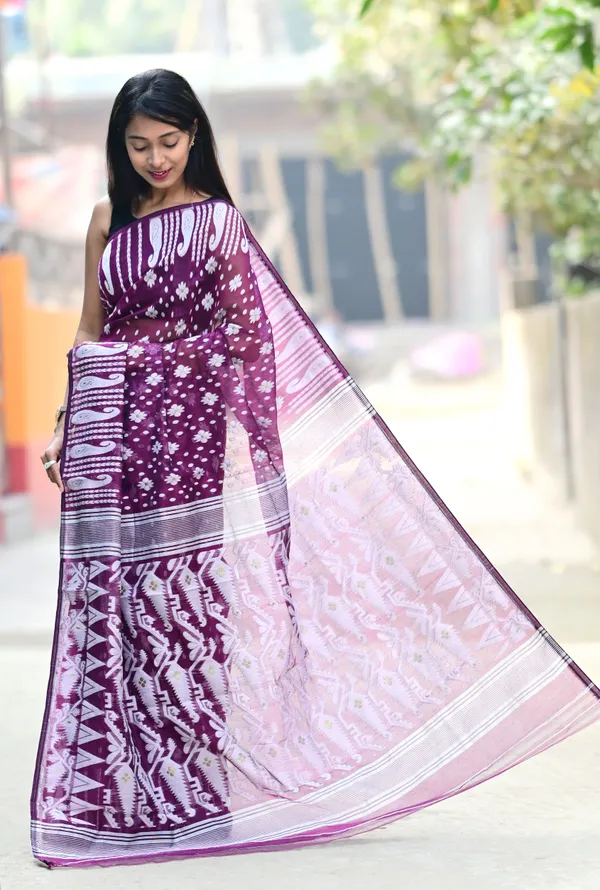 Purple_Cotton_Linen_Jamdani_Self_Design_Saree_For_Women