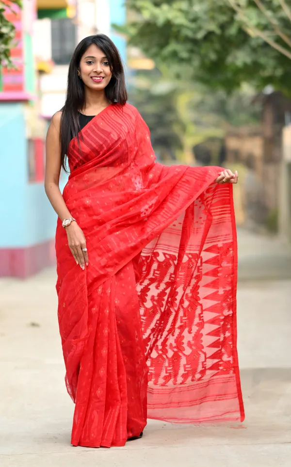 Red_Cotton_Linen_Jamdani_Self_Design_Saree_For_Women