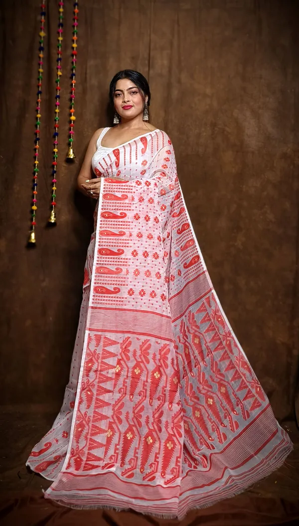 Red_&_White_Cotton_Linen_Jamdani_Self_Design_Saree_For_Women