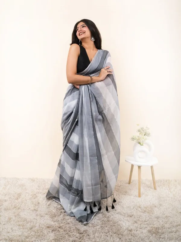 Mul_Cotton_Handloom_Self_Design_Saree_For_Women
