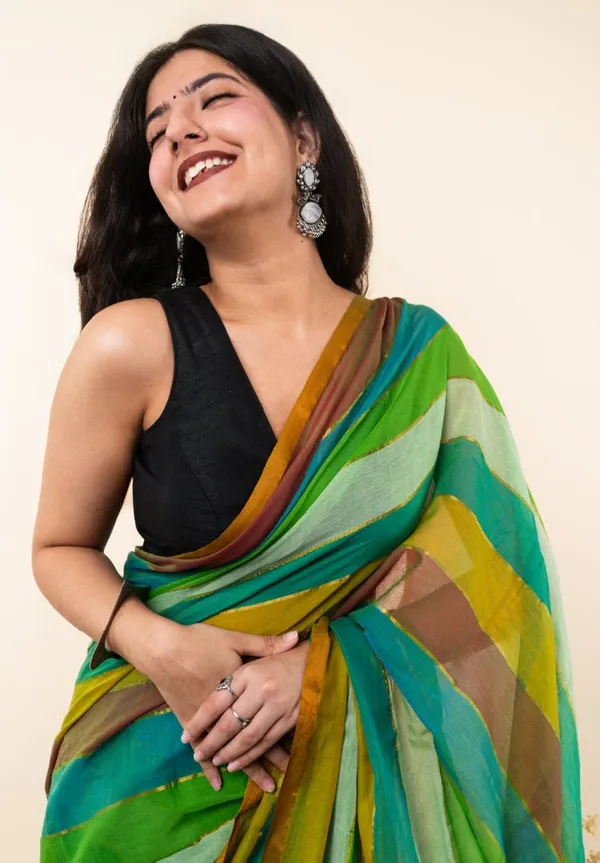 Mul_Cotton_Handloom_Self_Design_Saree_For_Women