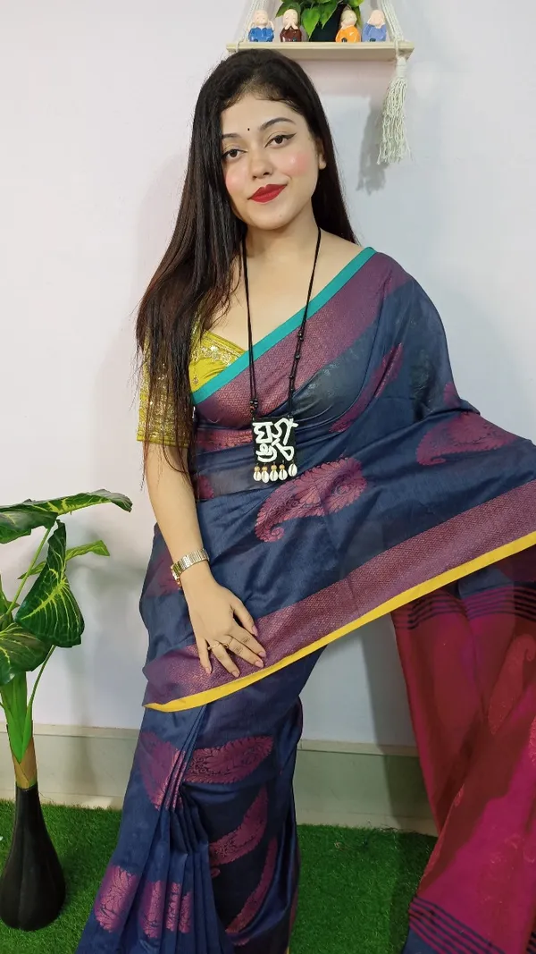 Aam_Kolka_Contrast_Saree