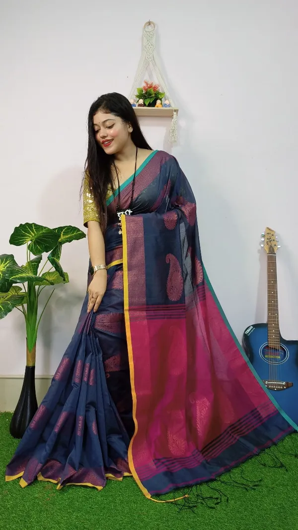 Aam_Kolka_Contrast_Saree
