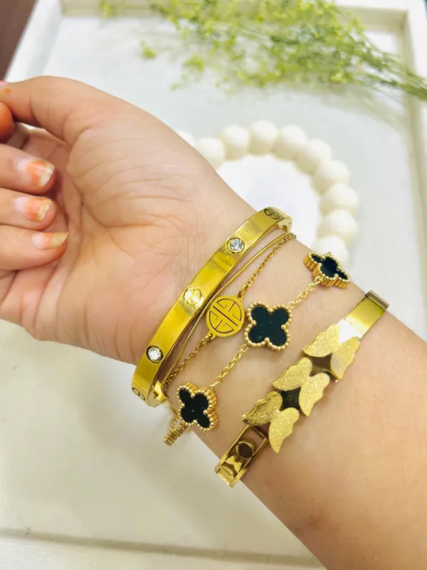 Set_Of_3_-_Golden_Luxury_Designer_Bracelets_3_For_Women