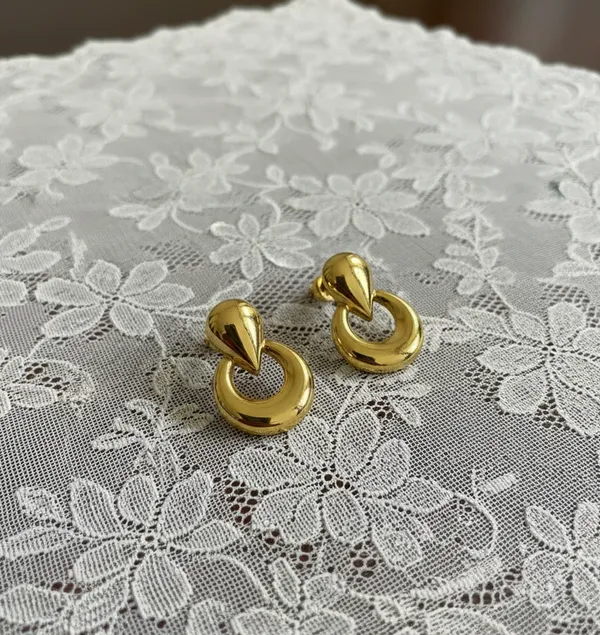 Golden_Contemporary_Drop_Stud_Earrings_For_Women