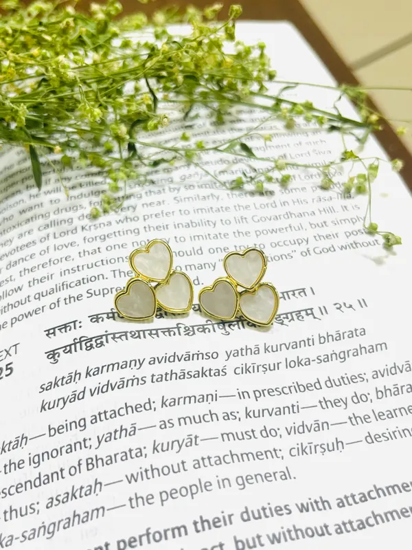 Golden_Triple_Heart_Mother-Of-Pearl_Look_Stud_Earrings_For_Women