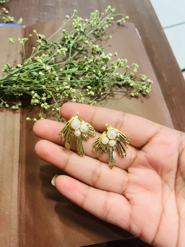 Golden_Pearl_Cluster_Statement_Studs_For_Women