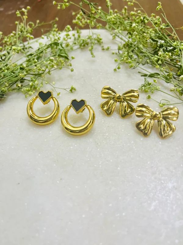 Set_Of_2_-_18K_Gold_Plated__Bow_And_Enamel_Heart_Stud_Earring_For_Women