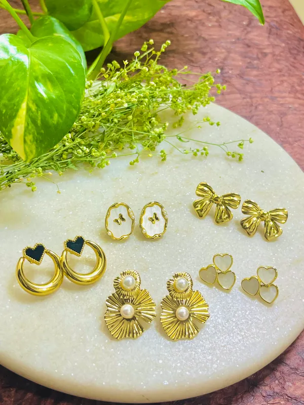 Set_Of_5_-_Golden_The_Ultimate_Stud_Earring_Collection_For_Women