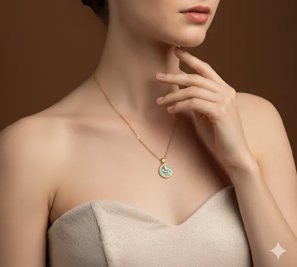 18K_Gold_Plated_Enamel_Round_Pendant_Necklace_For_Women