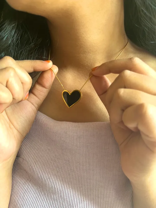 18K_Gold_Plated_Enamel_Heart_Pendant_Necklace_For_Women