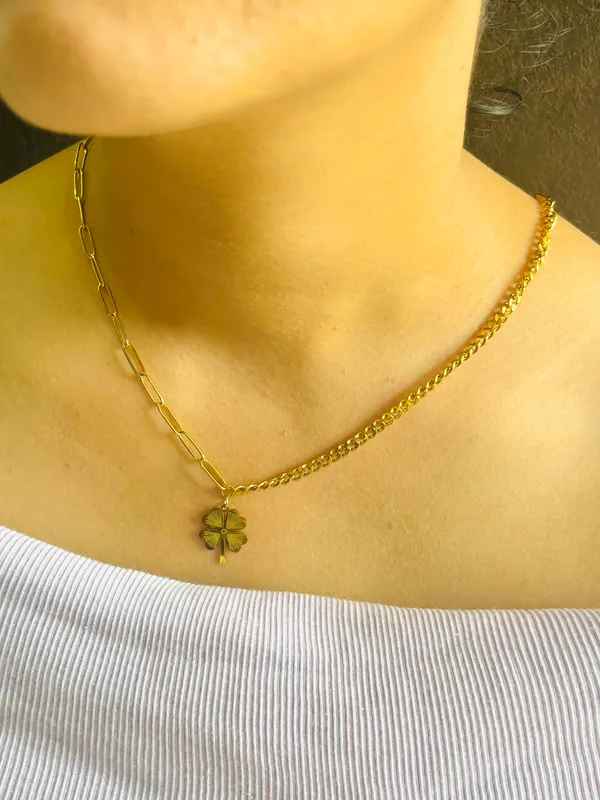 Golden_Everyday_Link_Clover_Necklace_For_Women