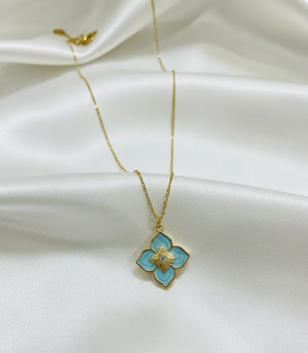 18K_Gold_Plated_Tiffany_Blue_Clover_Charm_Necklace_For_Women
