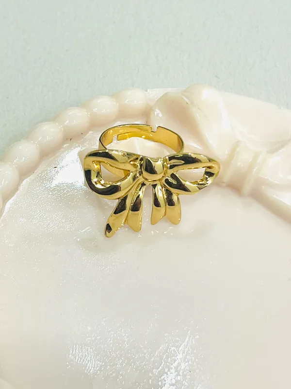 Golden_Bow_Ring_For_Women