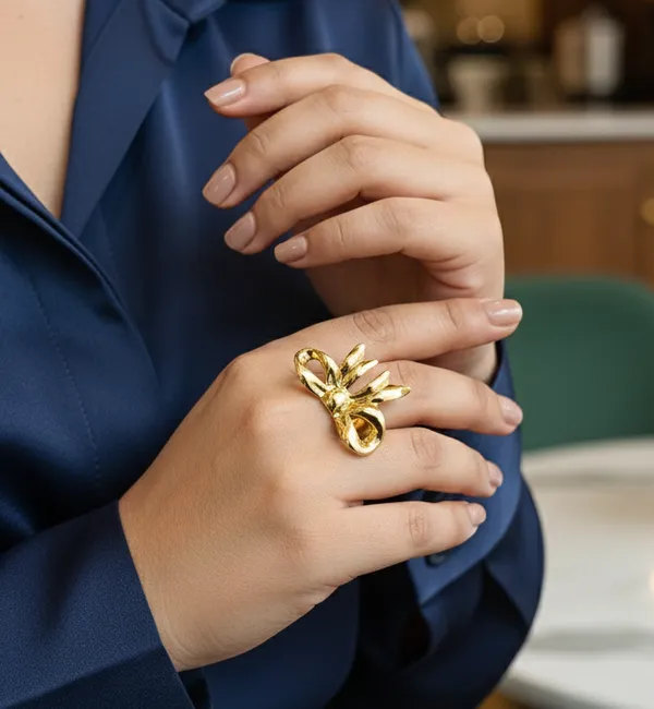 Golden_Bow_Ring_For_Women