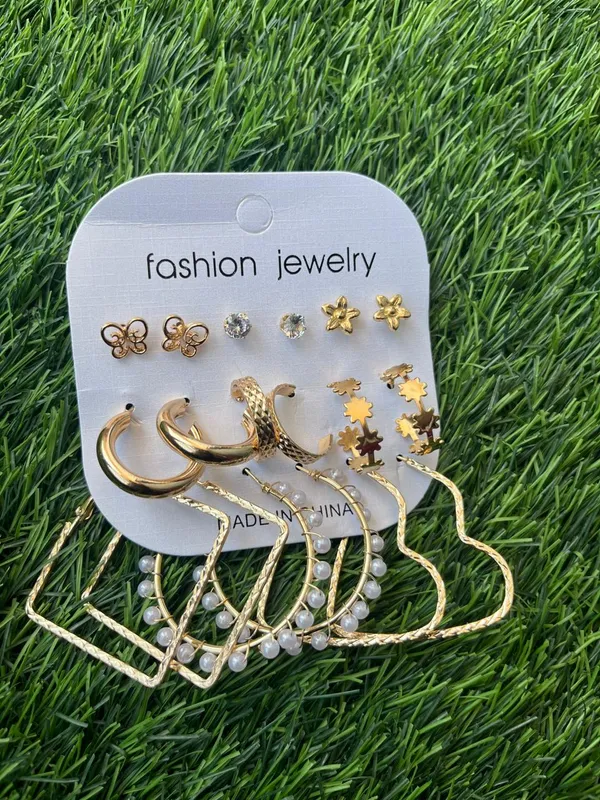 Set_of_9_-_Earrings_Pair_Gold_plated_fancy_earrings