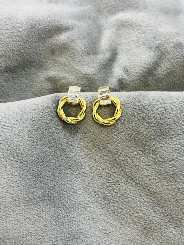 Golden_Infinity_Studs_For_Women