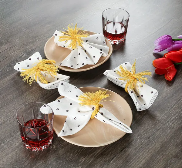 Pack_of_12_-_Cotton_Dinner_Napkin_For_Home_And_Utilities_