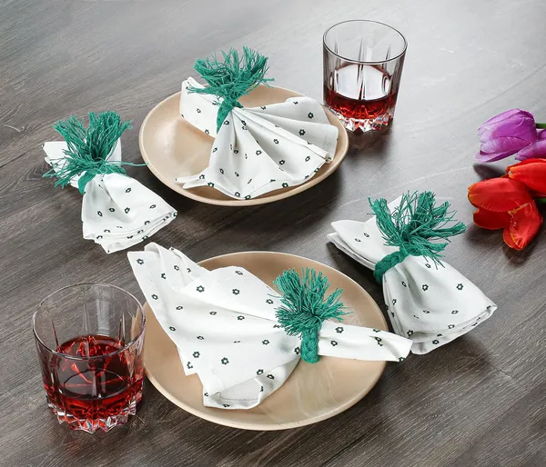 Pack_of_12_-_Cotton_Dinner_Napkin_For_Home_And_Utilities_