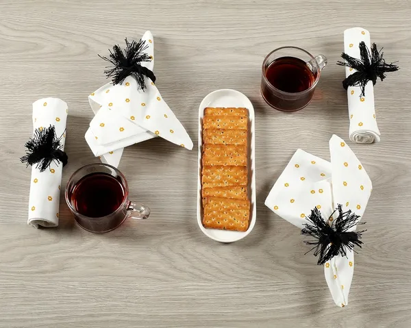Pack_of_12_-_Cotton_Dinner_Napkin_For_Home_And_Utilitie