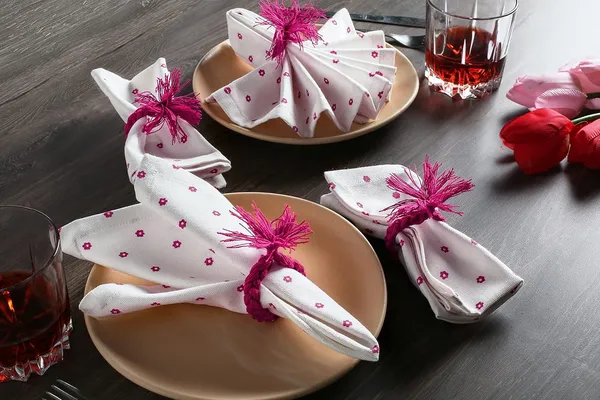 Pack_of_12_-_Cotton_Dinner_Napkin_For_Home_And_Utilities_