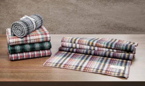 100%_Pure_Wool_Unisex_Muffler_Scarf_–_Winter_Wear