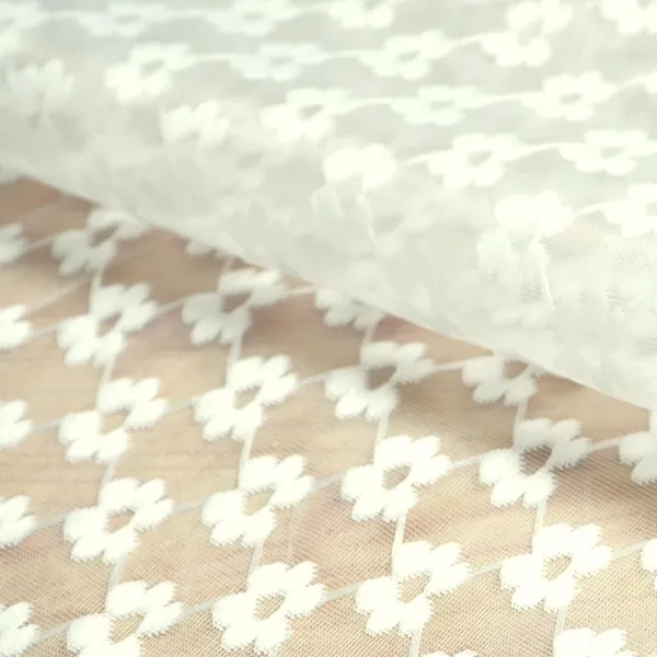 Pack_of_2_-_Eyelet_Curtain_For_Home_And_Utilities_|_Polyester_