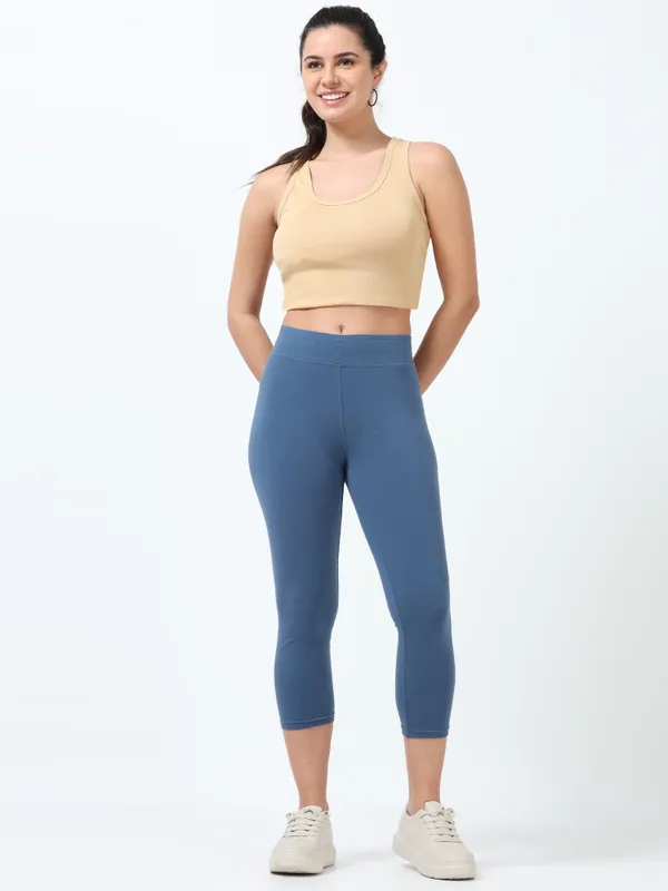 Indigo_Cotton_Spandex_Capri_For_Women