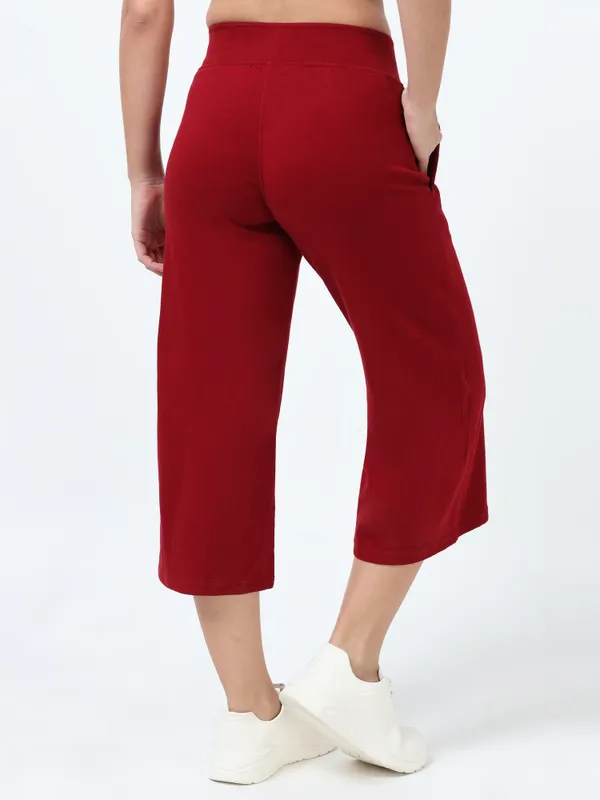 Maroon_Cotton_Spandex_Cropped_Length_For_Women