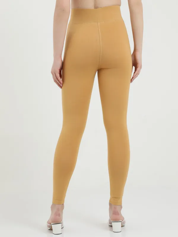 Skin_Ankle_Length_Leggings_For_Women