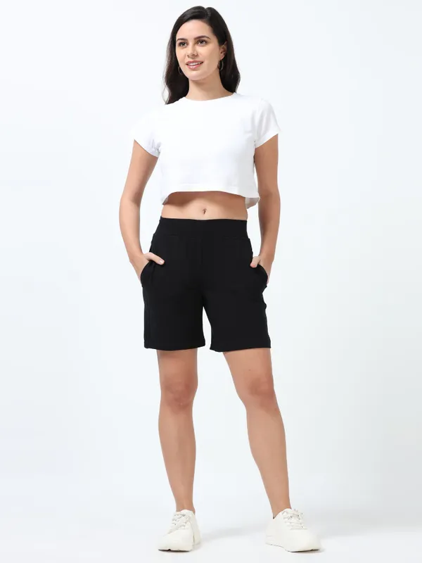 Black_Shorts_Cotton_For_Women
