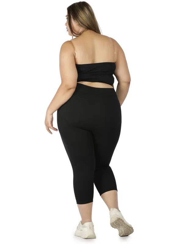 Black_Plus_Size_Tummy_Tucker_Capri_For_Women