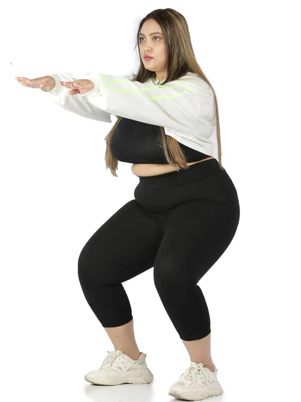 Black_Plus_Size_Tummy_Tucker_Capri_For_Women