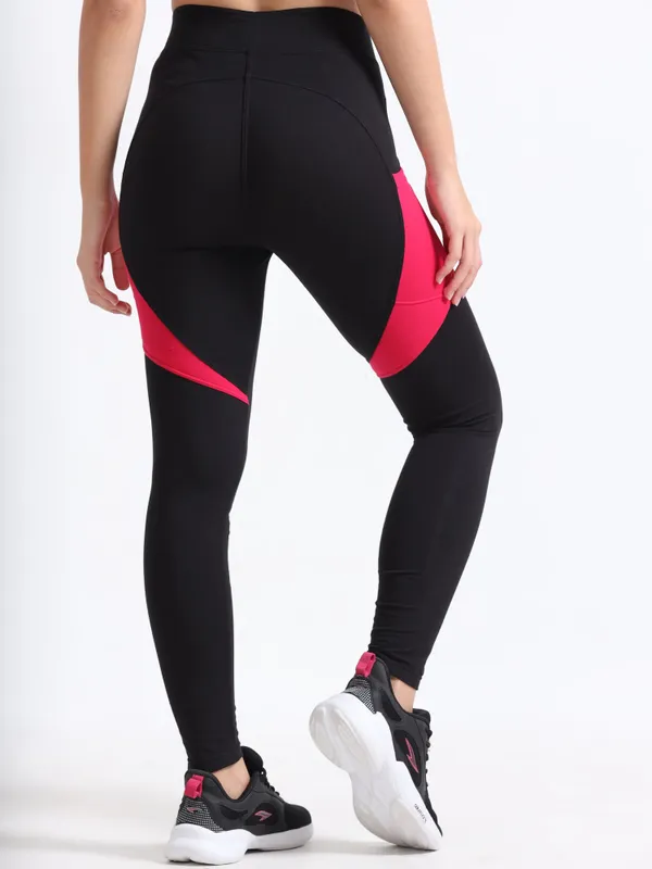 Black_&_Red_Curvy_Thigh_Ankle_Sports_For_Women