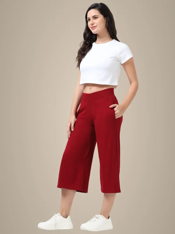 Maroon_Cotton_Spandex_Cropped_Length_For_Women