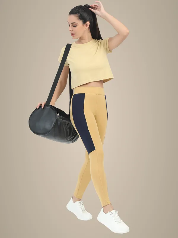Khaki_&_Black_Contrast_Thigh_Ankle_Sports_Jegging_For_Women