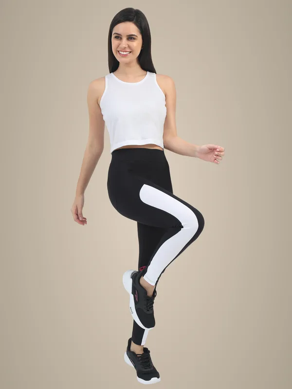 Black_&_White_Contrast_Slim_Patch_Ankle_Sports_Jegging_For_Women