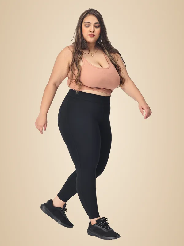 Black_Plus_Size_Tummy_Tucker_Jegging_For_Women